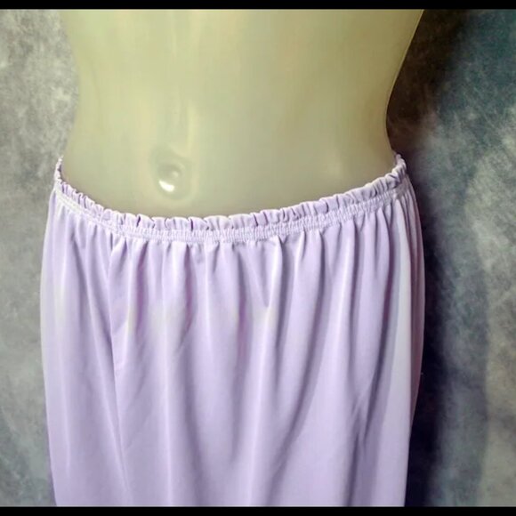 Vintage Nylon Pajamas Large Lavender PJs with Embroidered Details VFG 50s - Picture 6 of 16